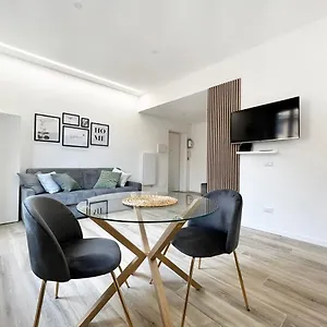 Apartamento Casa, Milán