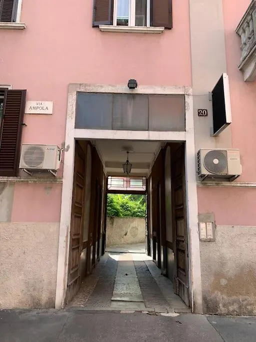 Apartamento Ampola Home “Flamingo” Milán Italia