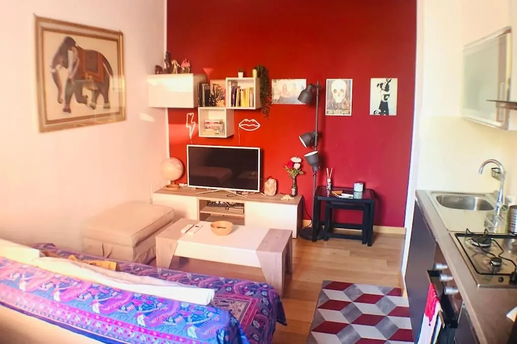 Ampola Home “Flamingo” Milán Apartamento